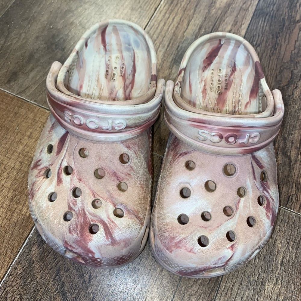CROCS Pink and Cream Marbled Clogs